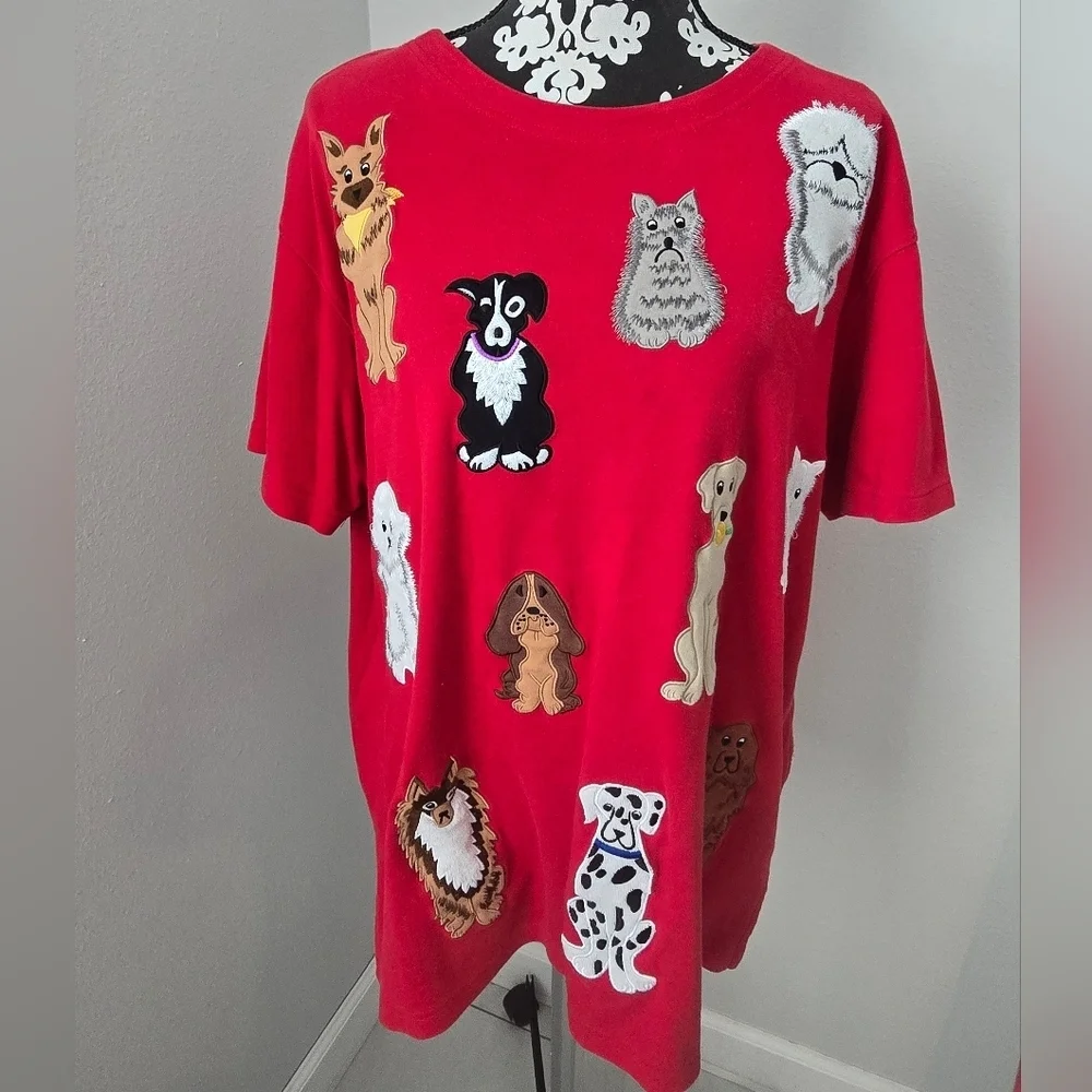 Bechamel Womens T-Shirt Size L Red Short Sleeve Dog Puppies Tee 100% Cotton.